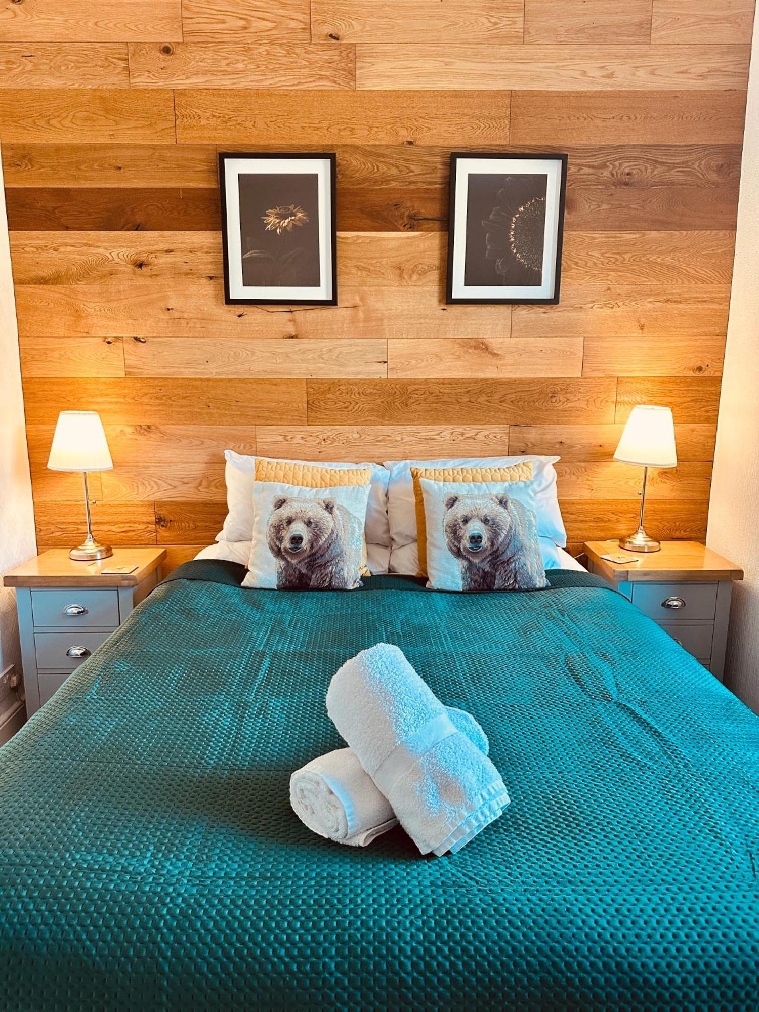 Woodland Cottage - Private Courtyard - Pet Friendly Retreat In The Heart Of Windermere Buitenkant foto